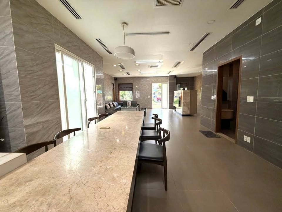 Cho thuê Villa Oasis 2 Thuận An 300m² chỉ 26 triệu - Không gian sống lý tưởng!