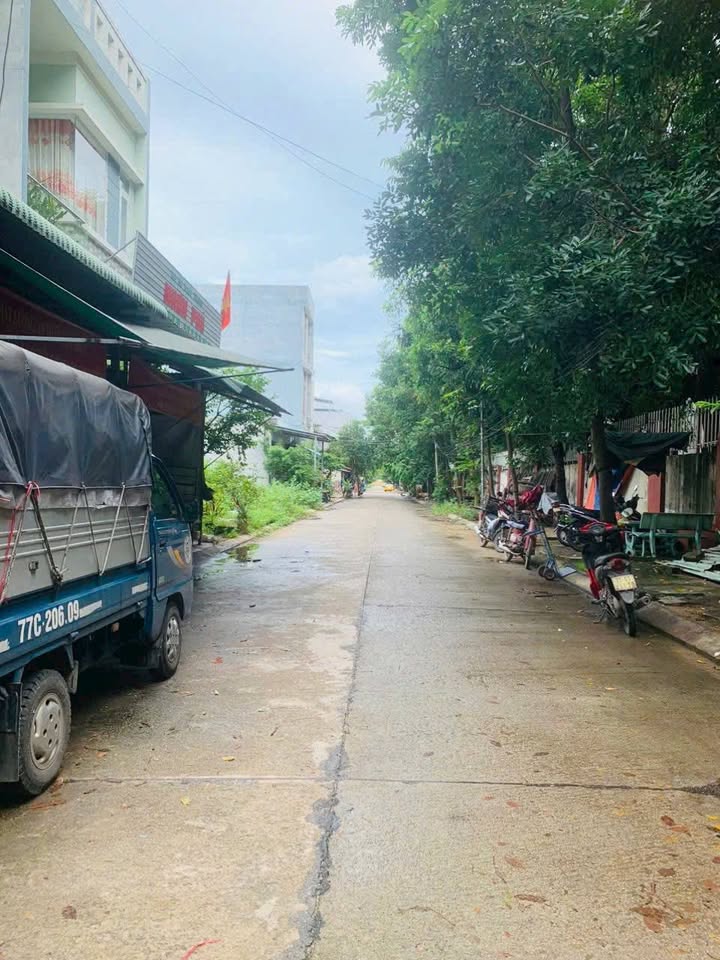 Đất mặt tiền đường Đồi Mười, Nhơn Phú 87,5m² giá 2,1 tỷ - Vị trí đắc địa, đầu tư sinh lời!