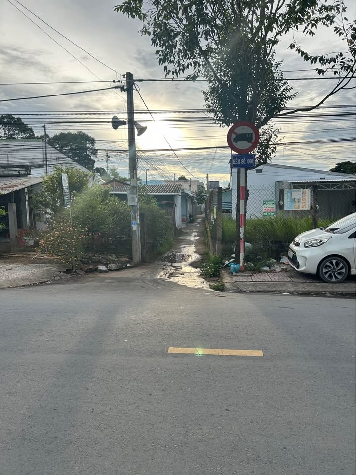 Nhà đẹp hẻm 600 đường Đồng Khởi, Trà Vinh 46m² giá chỉ 700 triệu - Sẵn sàng vào ở ngay!