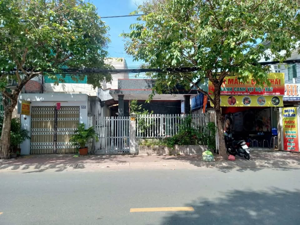 Nhà bán đường Nguyễn Thái Bình, Tân An 216m² giá 5.5 tỷ - Pháp lý rõ ràng!