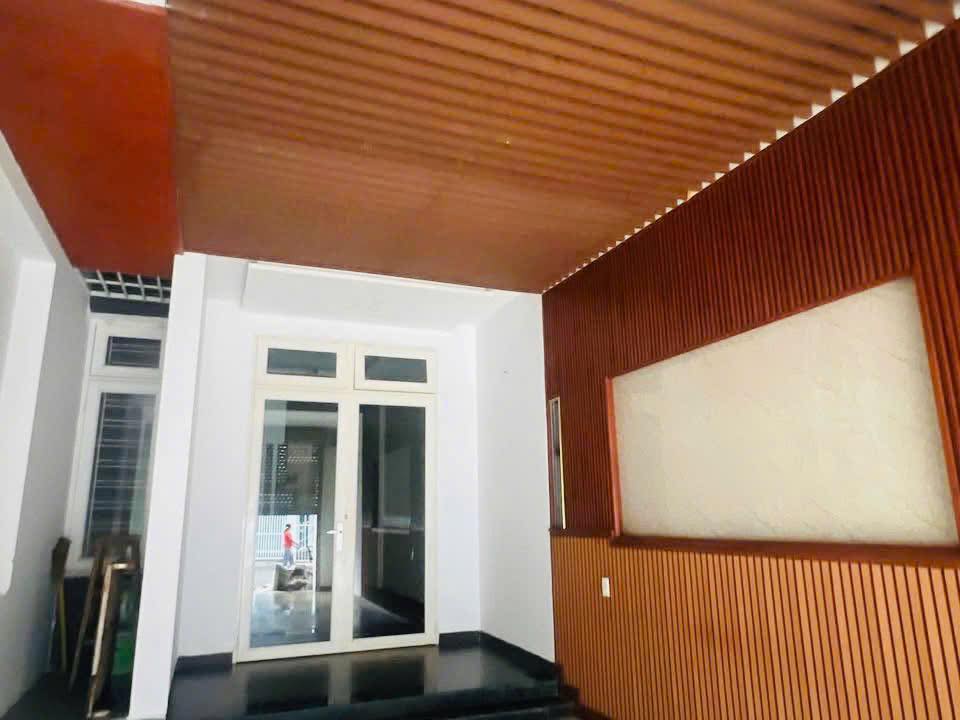 Bán nhà mặt tiền Đỗ Nhuận, Buôn Ma Thuột 108m² giá 4.75 tỷ - Vị trí kinh doanh lý tưởng!