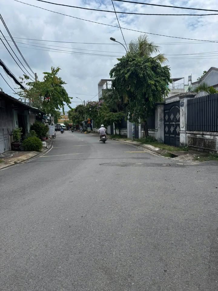 Nhà mặt tiền Trần Thị Cát, Hóc Môn 86m² giá 5.999 tỷ - Kinh doanh lý tưởng!