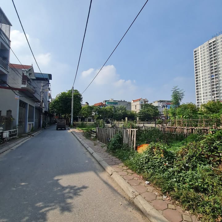 Đất nền Đông Dư, Gia Lâm, Hà Nội 78m² - Đầu tư lý tưởng với mặt tiền rộng!