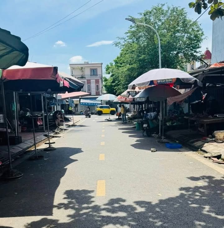 Đất nền Nam Sơn 63,2m² giá 2,05 tỷ - Ngõ ô tô, khu dân trí cao!