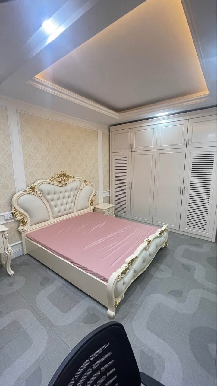 Nhà 4 tầng Sông Bằng Cũ 64m² giá 4 tỷ - Để lại nội thất sang trọng!