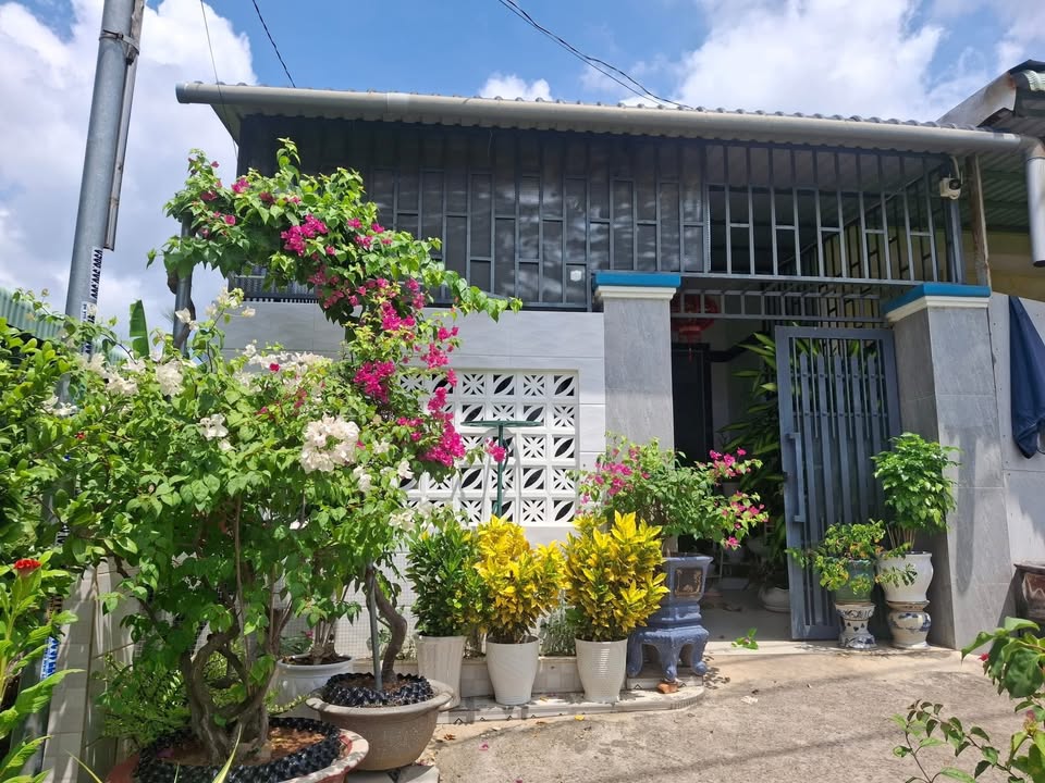 Nhà đẹp Hẻm 159 Gò Tranh 100m² - Kiến trúc hiện đại, giá thỏa thuận!