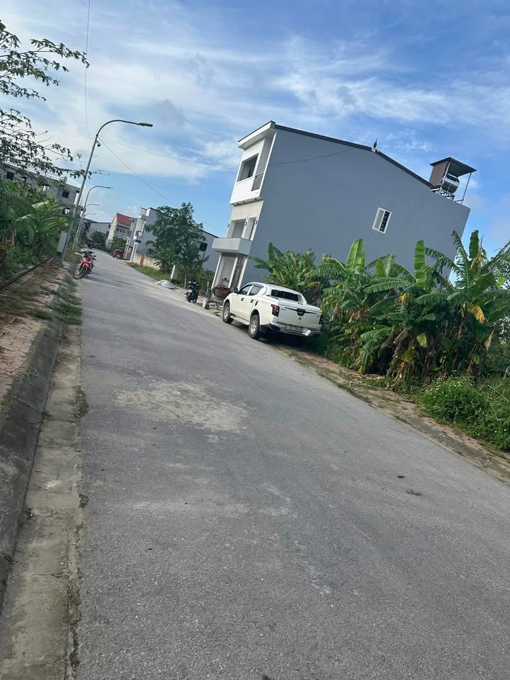 Đất đấu giá Trung Nghĩa, Đông Vĩnh, 124,6m² - Vị trí đẹp, pháp lý rõ ràng!