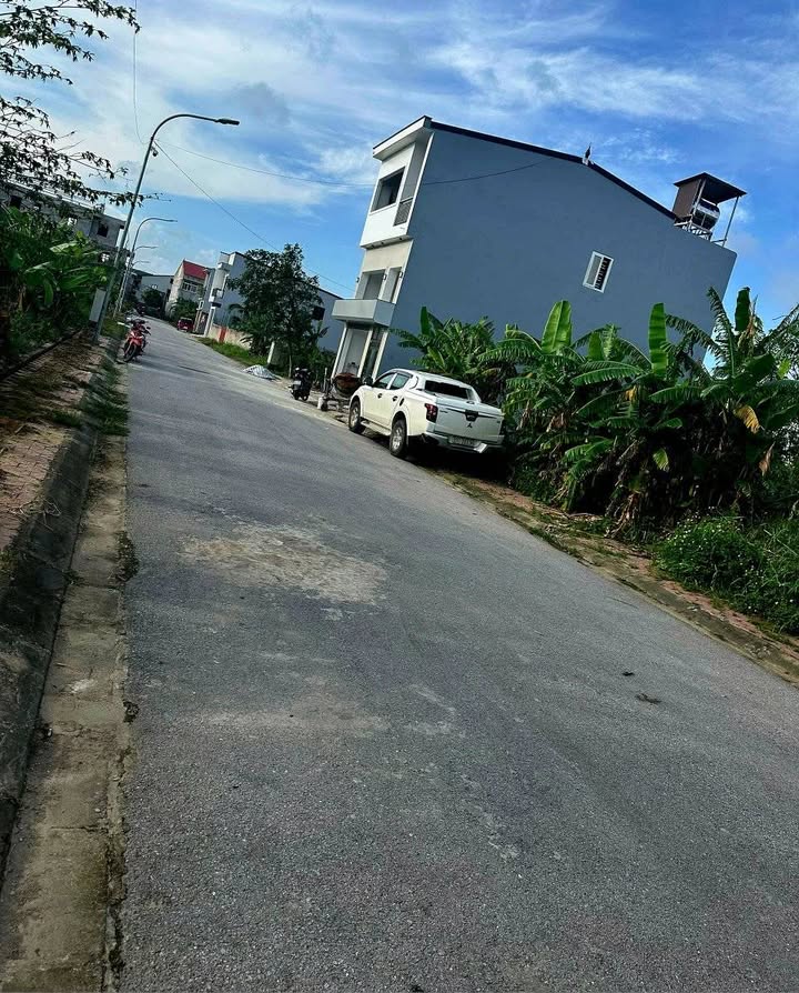 Đất đấu giá Trung Nghĩa, Đông Vĩnh 124m² giá 5.2 tỷ - Đầu tư sinh lời ngay!