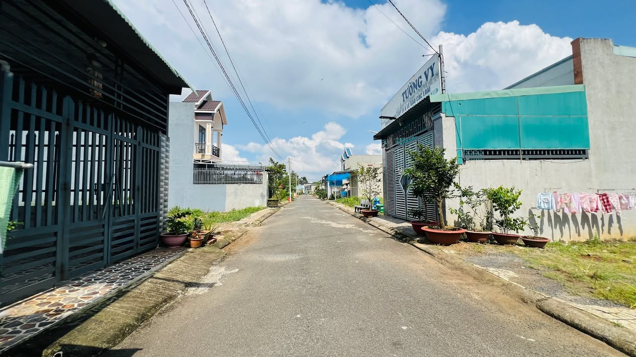 Nhà đẹp bán gấp tại xã Hưng Thịnh, Trảng Bom, 110m² - Vị trí tiềm năng cho đầu tư!