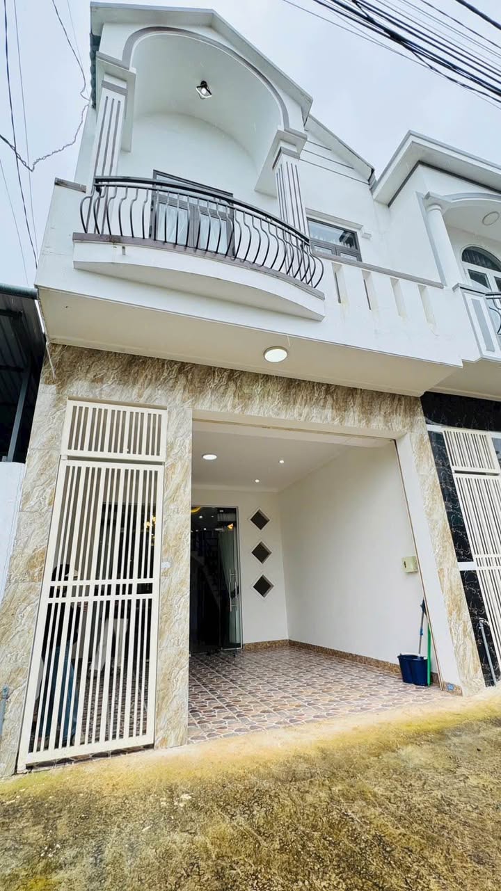 Nhà 1 mê phố Hội Phú, 87.5m² giá 2.45 tỷ - Thoáng đãng, tiện ích đầy đủ!