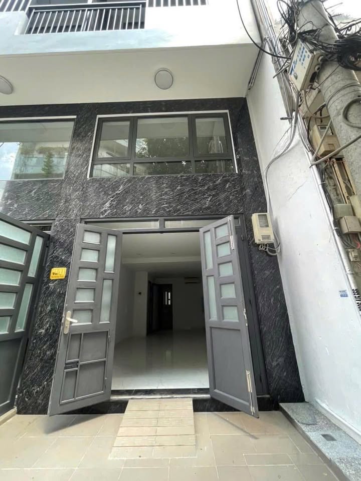 Cho thuê mặt bằng kinh doanh 43 Trần Văn Đang, Quận 3 giá 12 triệu - Phù hợp làm văn phòng!