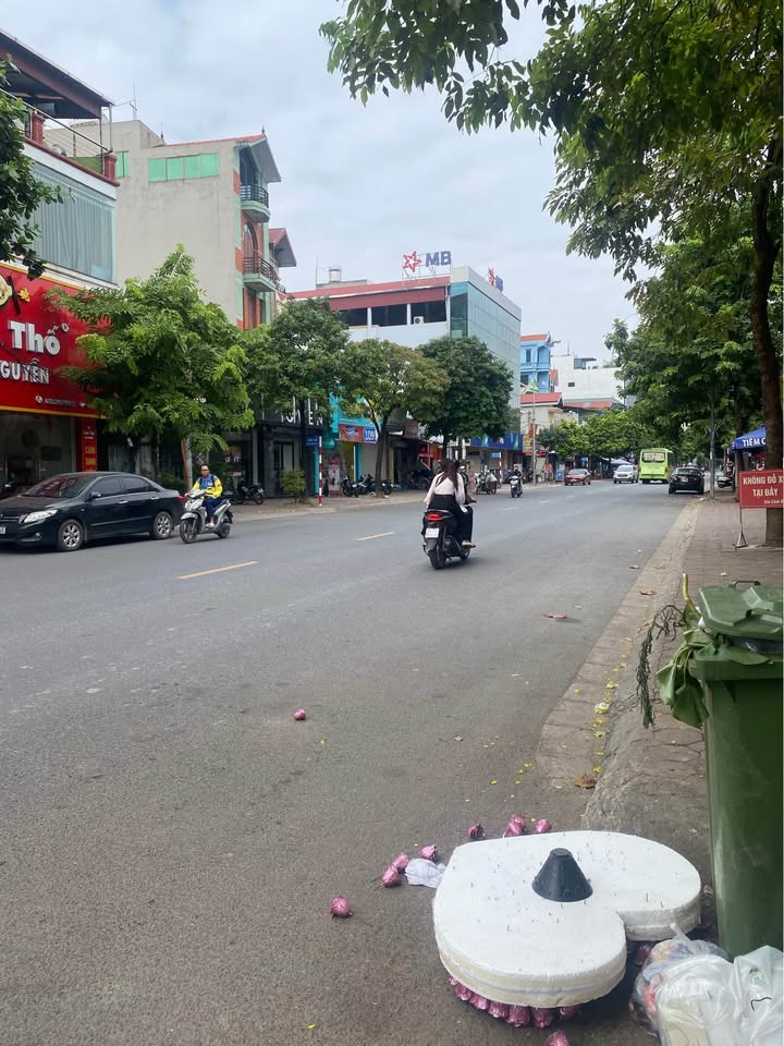 Nhà đẹp tại Trâu Quỳ, Gia Lâm 43m² giá chỉ 6 tỷ - Cơ hội hiếm có!