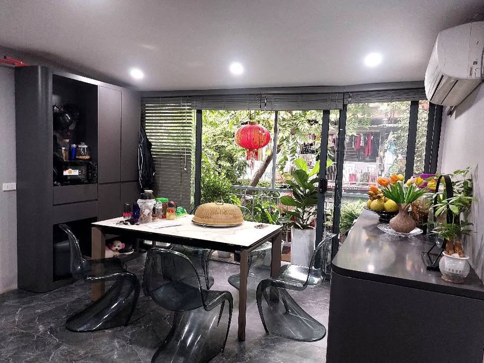 Căn hộ Tập thể Bách Khoa 60m² giá 3 tỷ - Thiết kế thông minh, không gian sống lý tưởng!