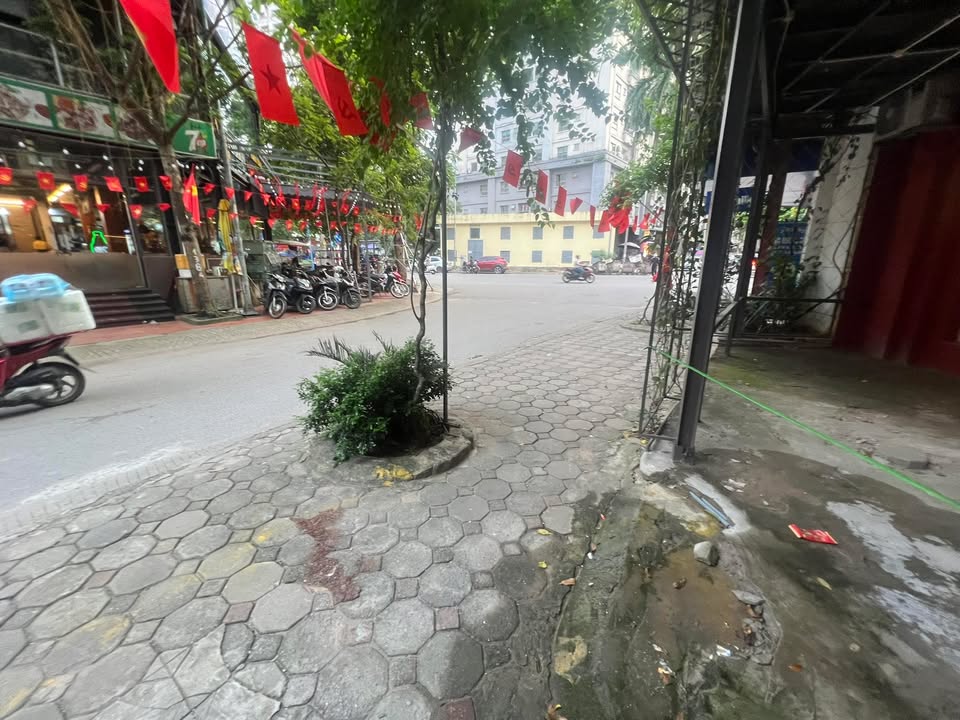 Mặt bằng cho thuê tại đường Dã Tượng 30m² chỉ 14 triệu - Cơ hội kinh doanh tuyệt vời!