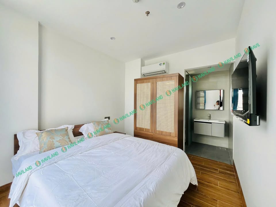 Căn hộ 1 phòng ngủ cho thuê đường Mỹ Khê 8, Sơn Trà - Tầng 7 view đẹp, đầy đủ nội thất!