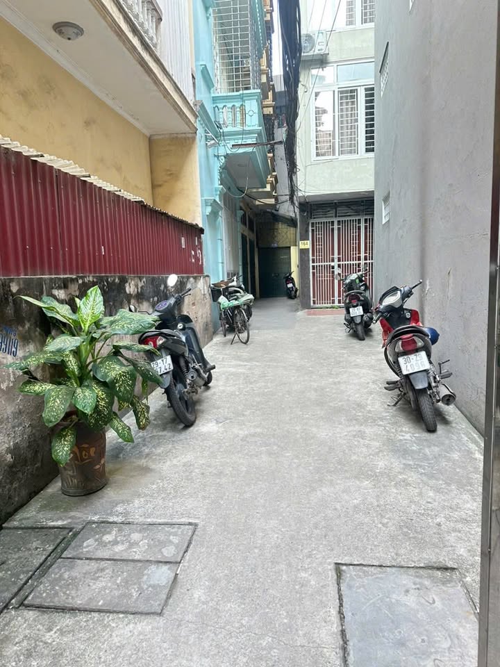 Căn hộ dịch vụ tại Ngõ 173 Hoàng Hoa Thám - Giá chỉ 7 triệu/tháng - Sẵn sàng vào ở!