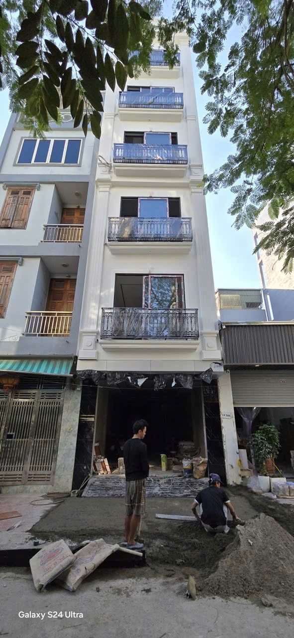 Tòa nhà 50m² 7 tầng tại Yên Nghĩa, Hà Đông giá 15.9 tỷ - Tiềm năng đầu tư lớn!