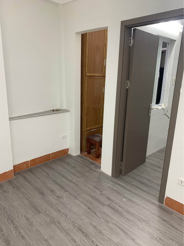 Căn hộ CCMN Dịch Vọng Hậu 45m² giá 1.x tỷ - Thiết kế thông minh, thoáng sáng!