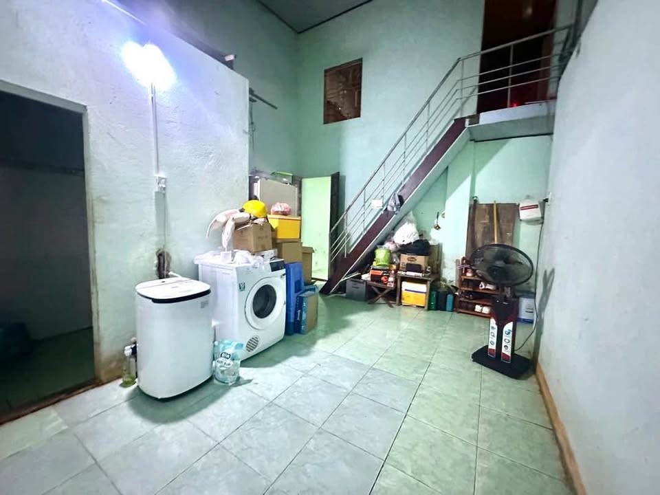 Nhà cấp 4 mặt tiền Trần Tấn Mới, Hòa Thuận Tây, 161m² giá 10.65 tỷ - Phong thủy tốt, an ninh cao!