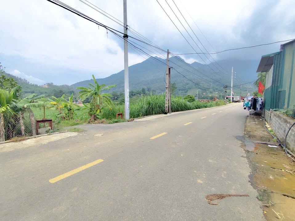 Đất nền Tản Lĩnh, Ba Vì 900m² - Sổ đỏ chính chủ, giá thương lượng