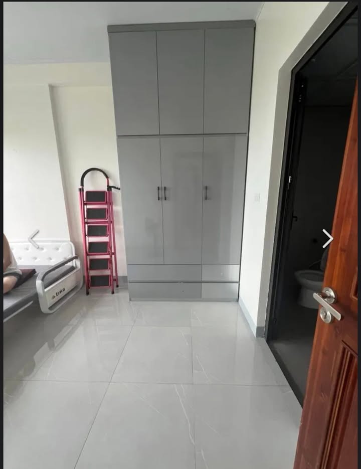 Căn hộ chung cư cao cấp tại Khu đô thị Nam đường Nguyễn Viết Xuân 85m² giá 3.4 tỷ - Nội thất sang trọng, tiện nghi đầy đủ!