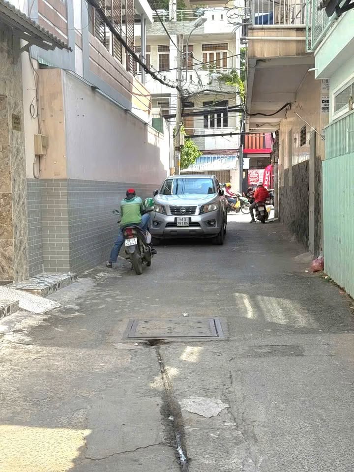 Nhà cấp 4 Nguyễn Thị Tần, Quận 8, 84m² giá 6 tỷ - Đầu tư sinh lời hấp dẫn!