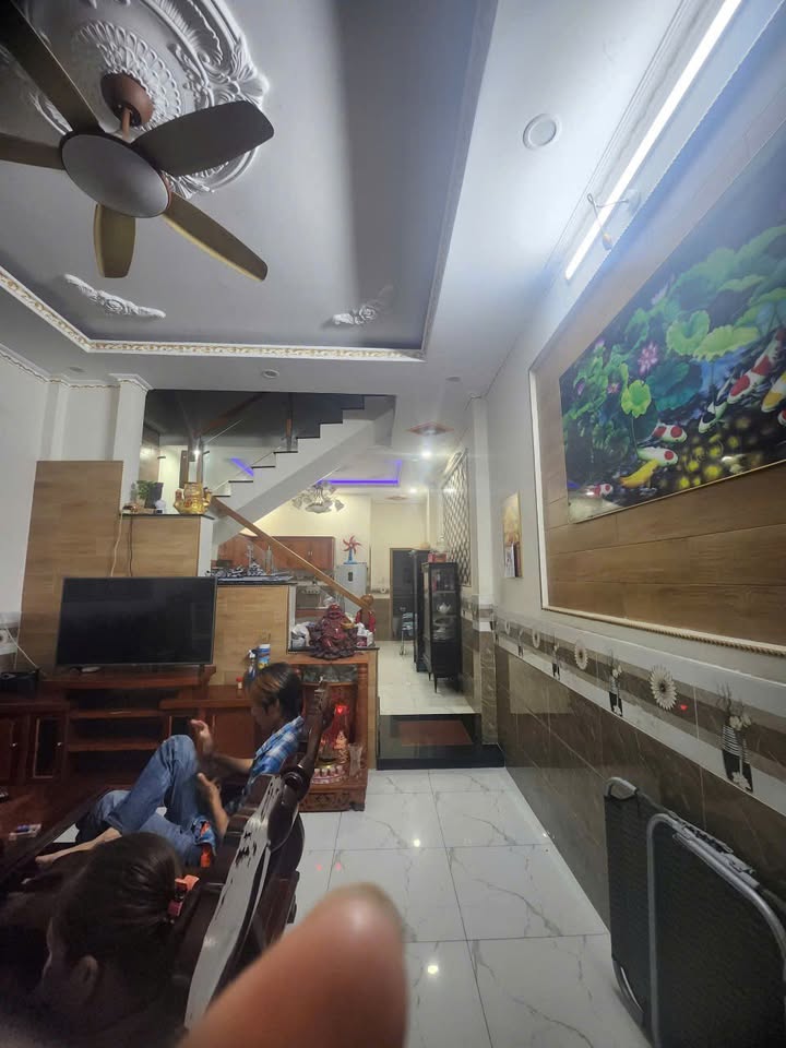 Nhà sổ chung 65m² tại Tân Đông Hiệp, Dĩ An - Giá chỉ 2.3 tỷ, tặng kèm nội thất!