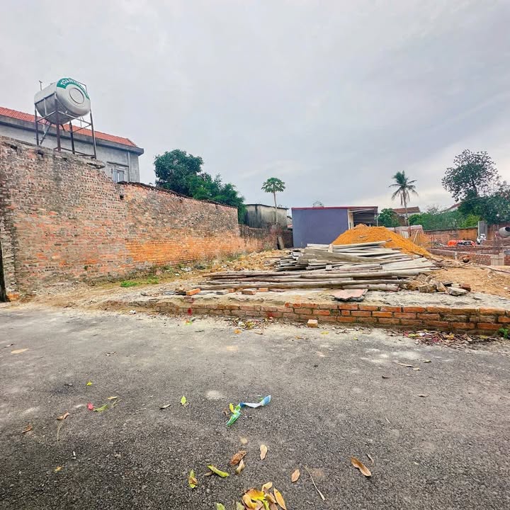 Đất thổ cư Xuân Hoà 80m² chỉ 1 tỷ - Sổ đỏ chính chủ, giá tốt không thể bỏ qua!