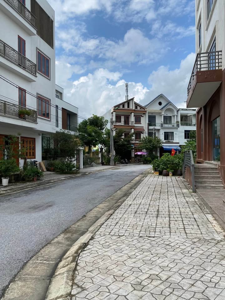 Đất nền chính chủ Phan Thiết 4, Tuyên Quang 100m² - Vị trí đắc địa, giá tốt!