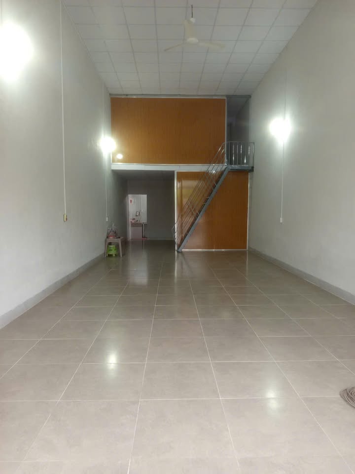 Nhà cho thuê nguyên căn 75 Long Thuận, Thủ Đức 95m² - Mặt tiền đường lớn, tiện kinh doanh!