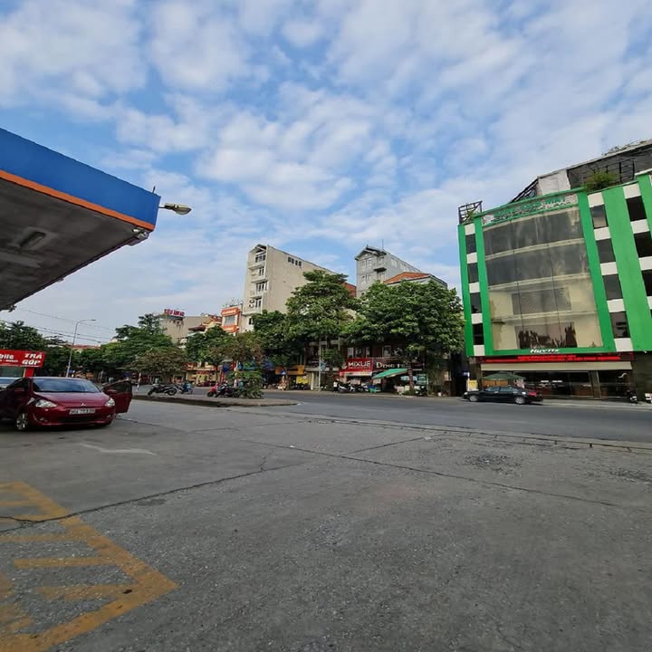 Đất Trâu Quỳ Gia Lâm 30m² giá 6.5 tỷ - Vị trí đắc địa, dễ kinh doanh!