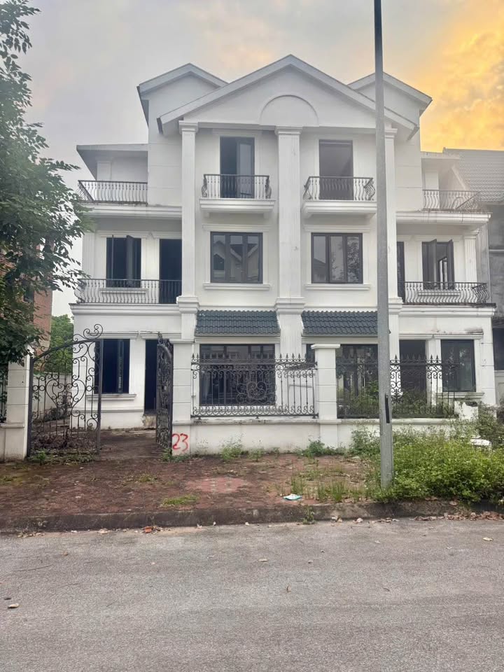 Biệt thự 250m² tại phường Xuân Khanh, Sơn Tây - Giá 6.25 tỷ, Full thổ cư!