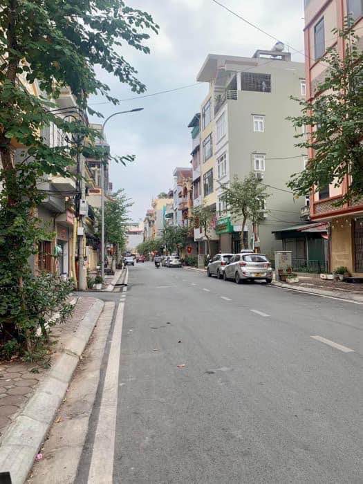 Đất Tứ Hiệp 100m² giá 7.9 tỷ - Mặt tiền 5.8m, ô tô tránh