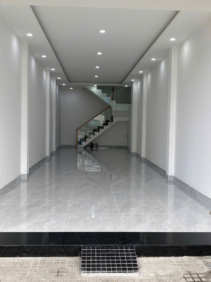 FrontHouse mặt tiền đường 3/2, Quận 10, 58m² giá 29.5 tỷ - Đầu tư sinh lời bền vững!