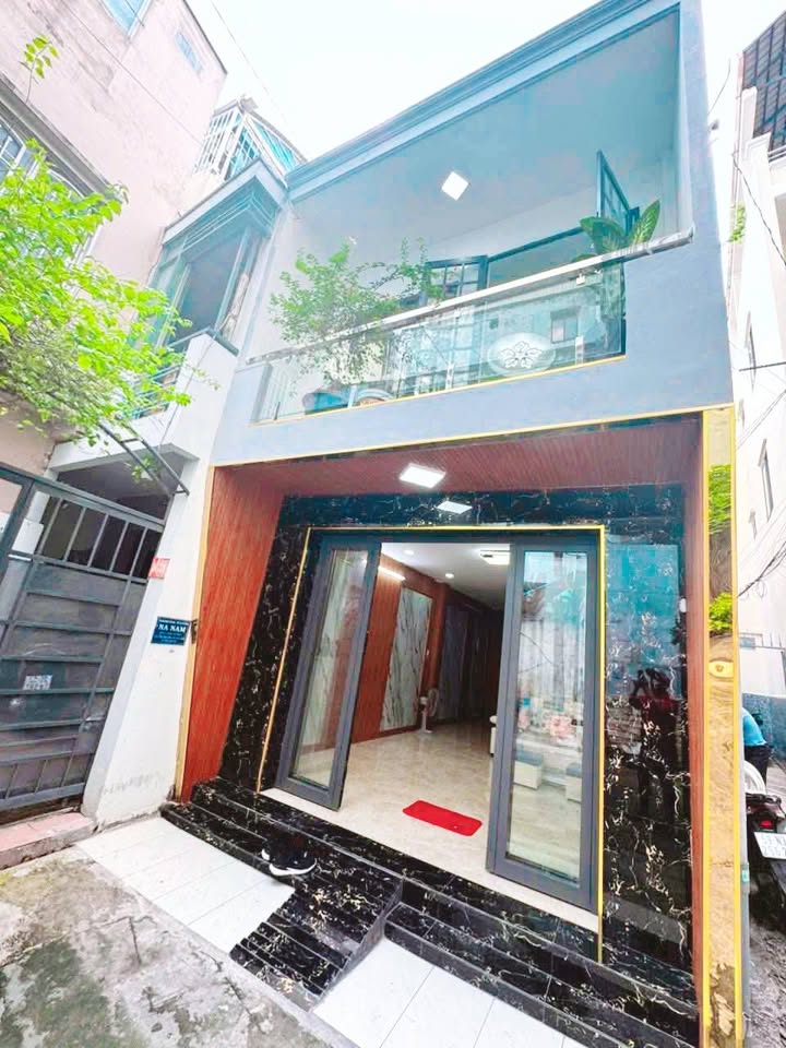 Nhà riêng 2 mặt tiền Tùng Thiện Vương, Quận 8, 48m² giá 5.9 tỷ - Sẵn sàng vào ở ngay!