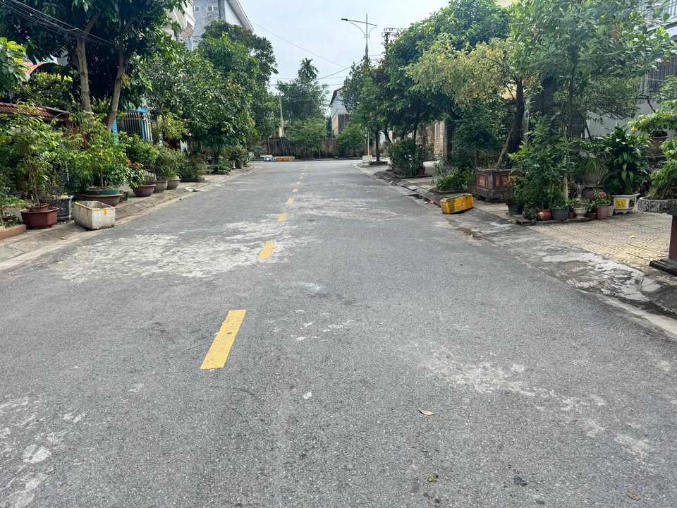 Đất nền Phường Lê Hồng Phong, 92m² chỉ 3 tỷ - Vị trí siêu đẹp, tiện ích đầy đủ!