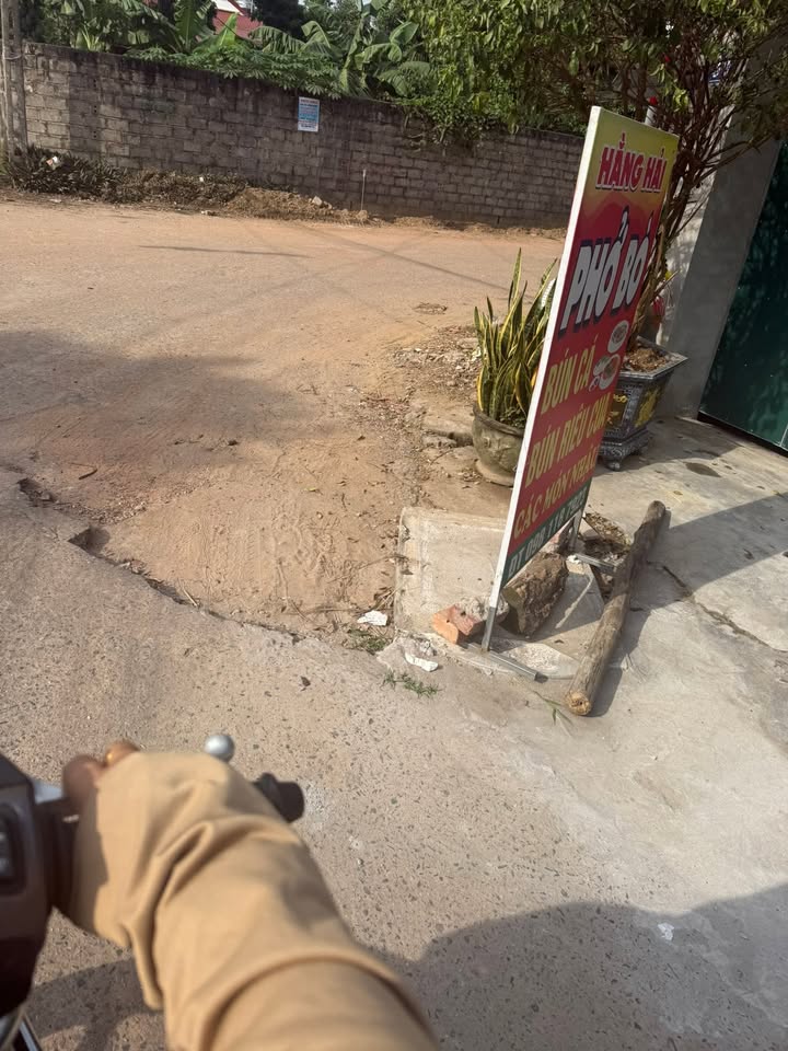 Đất thổ cư 100m² giá 999 triệu - Vị trí thuận lợi, đầy đủ tiện ích!