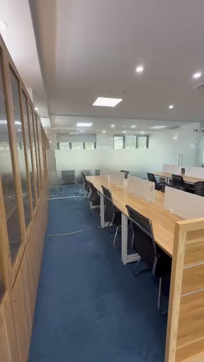 Sàn văn phòng 160m² Trần Thái Tông, Cầu Giấy - Full nội thất chỉ từ 33 triệu!