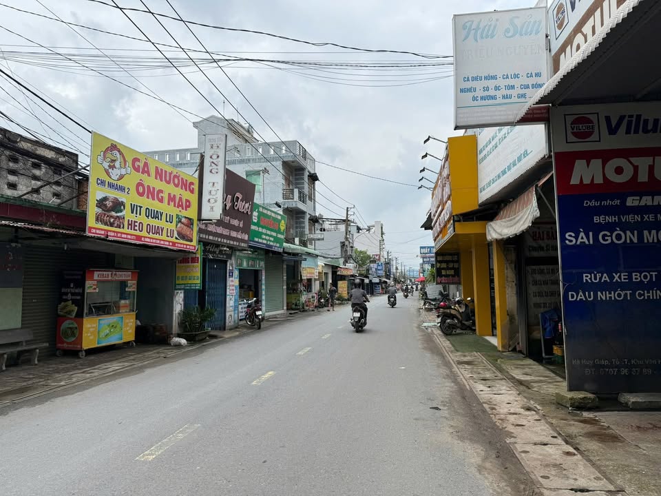 Nhà cấp 4 mặt tiền Hà Huy Giáp, Long Thành, 132m² giá 11 tỷ - Đang cho thuê sinh lời!