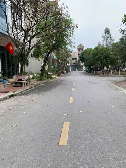 Đất nền Trâu Quỳ 63m² giá chỉ 6 tỷ - Gần công viên Gia Lâm!