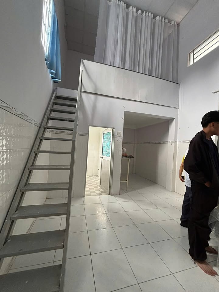 Phòng cho thuê hẻm 54 Trần Việt Châu, 2.5 triệu/tháng - Giờ giấc tự do, không chung chủ!