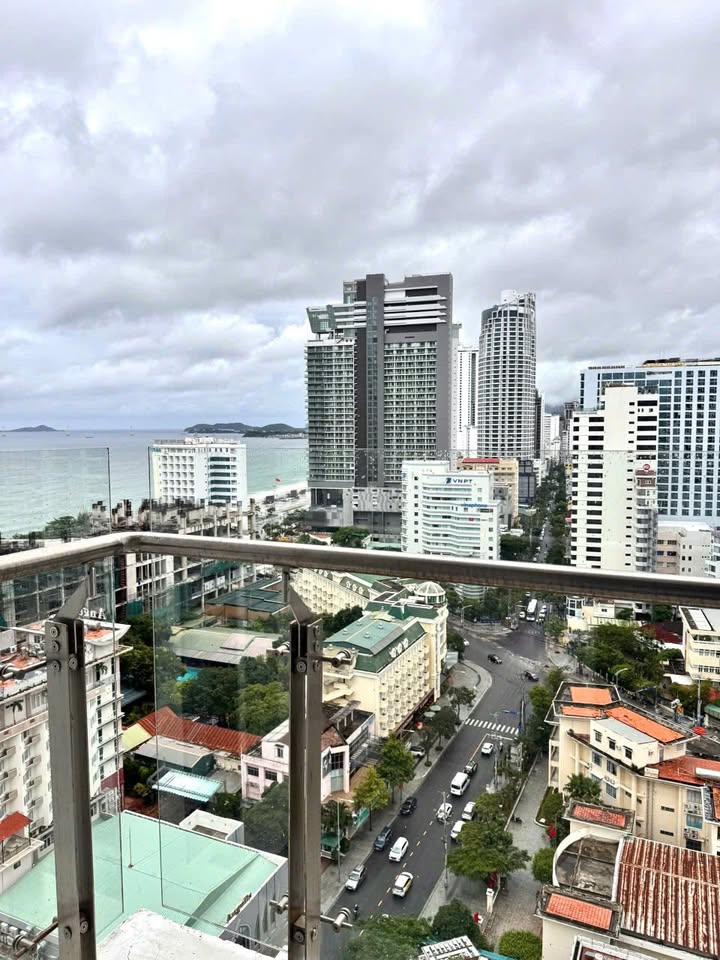 Căn góc studio 65m² cho thuê tại Ariyana, Nha Trang - View biển tuyệt đẹp!