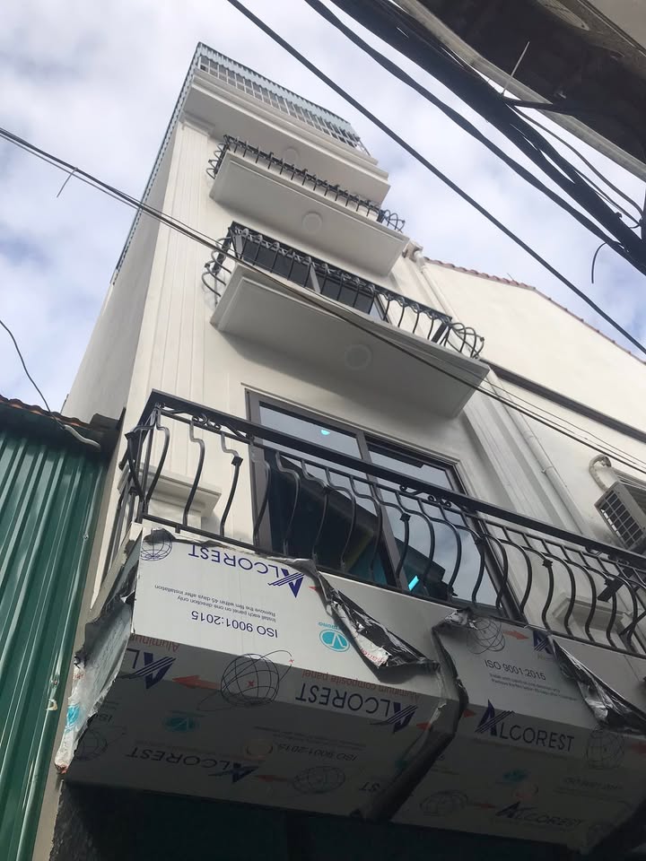 Nhà đẹp Yên Nghĩa 41m² giá thỏa thuận - Lô góc thoáng mát 5 tầng