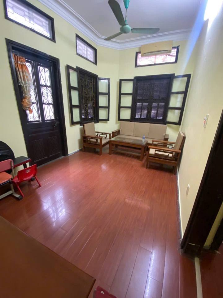 Nhà cho thuê quận Đống Đa 45m² giá thỏa thuận - Nhà mới đẹp, phù hợp nhiều nhu cầu