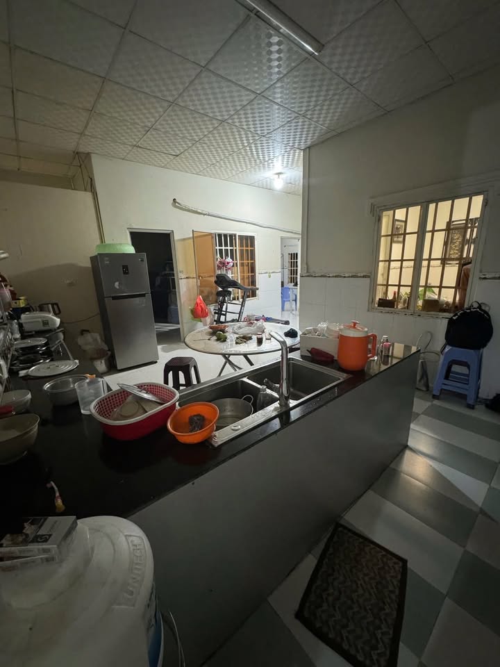 Nhà mặt tiền 190m² phường Tân Phong - Giá chỉ 9 tỷ thương lượng!