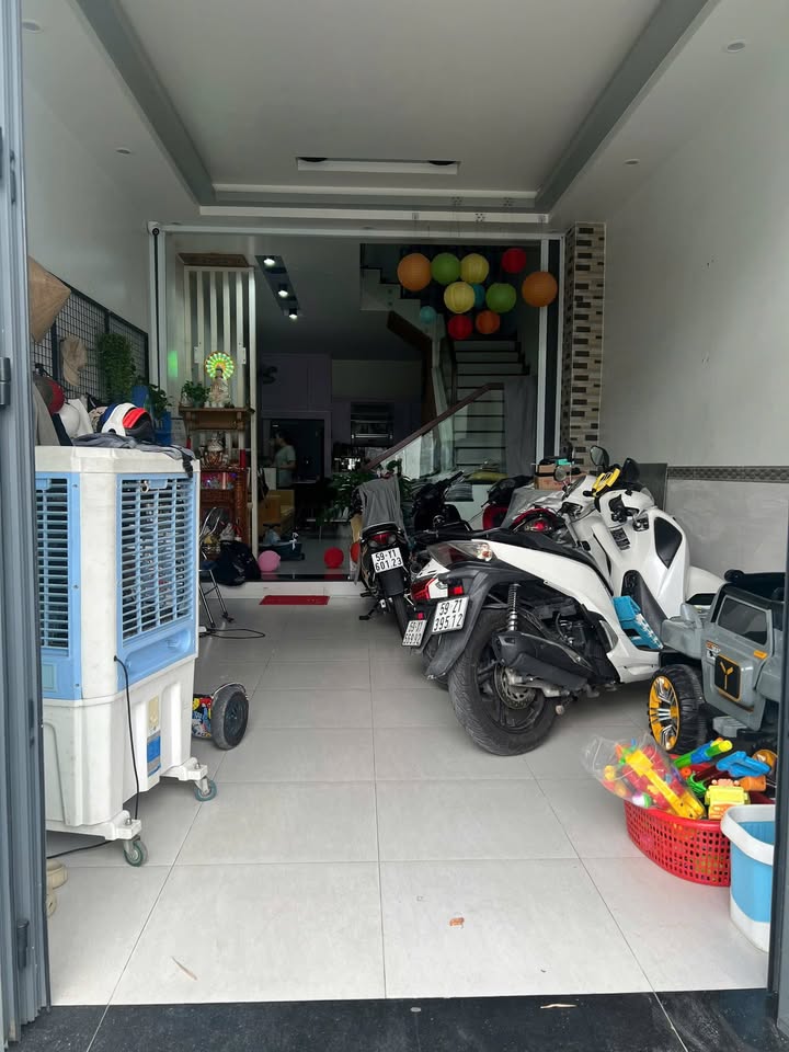 Nhà mặt tiền kinh doanh Linh Đông 60m² giá 7.5 tỷ - Đầu tư sinh lời ngay!