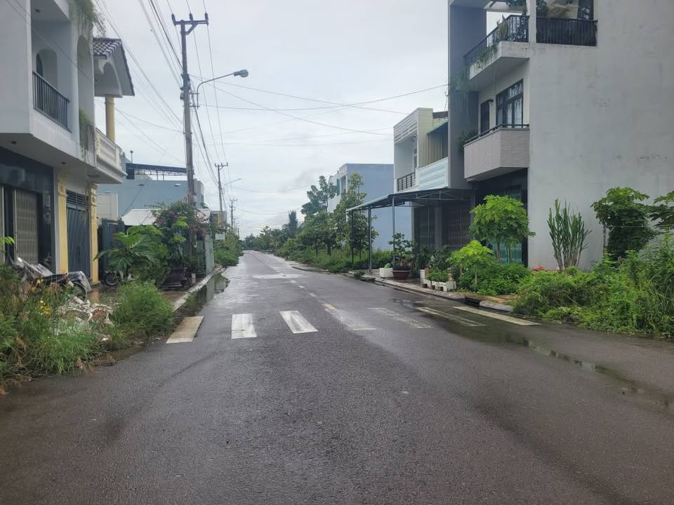 Đất 2 Mặt Tiền Nhơn Phú - Quy Nhơn 117.5m² giá 2.5 tỷ - Cơ hội đầu tư tuyệt vời!