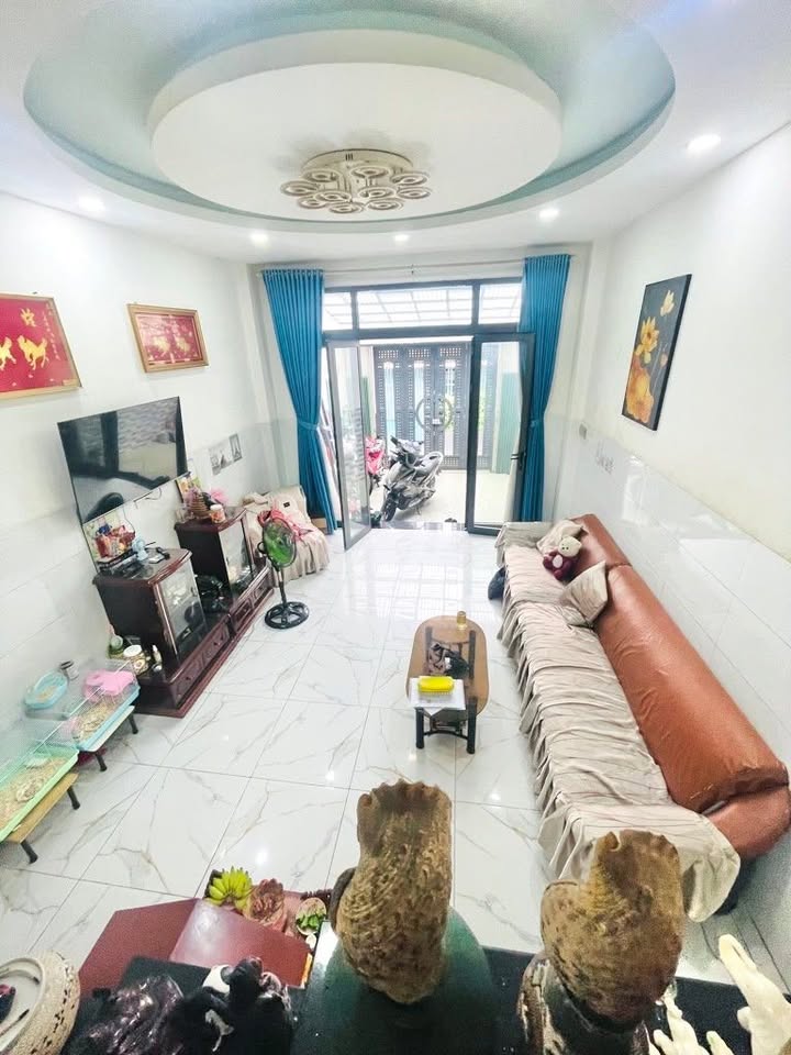 Nhà đẹp Lê Văn Quới, Bình Tân 60m² giá 6 tỷ - Thiết kế hiện đại, vào ở ngay!