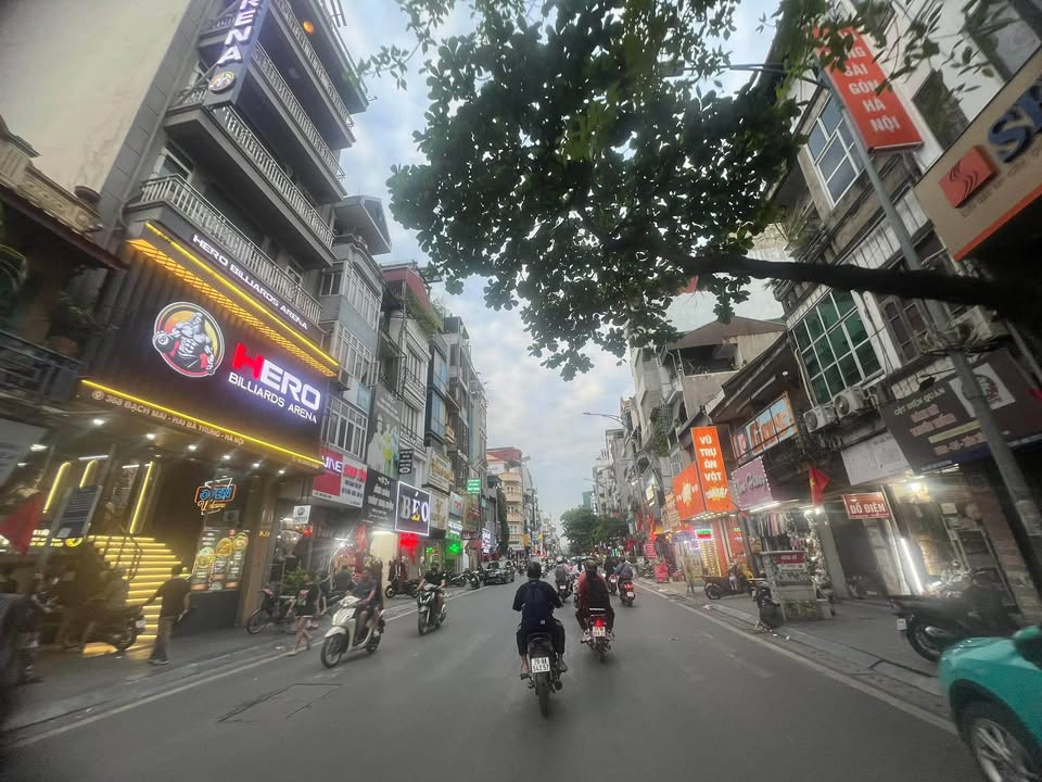 Nhà mặt phố Bạch Mai 58m² giá 21 tỷ - Kinh doanh đỉnh cao!