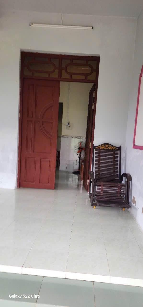 Nhà Phú Tân Bến Tre 300m² giá 2.25 tỷ - Đường ô tô vào tận nơi!